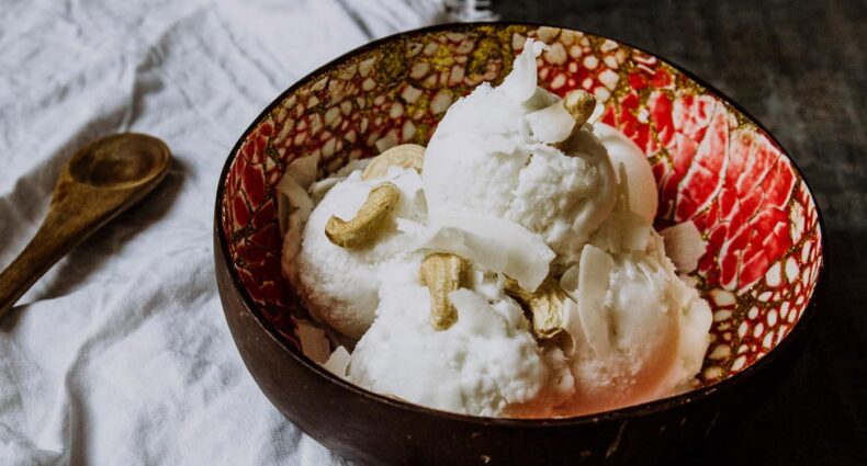 Thailändisches Kokoseis