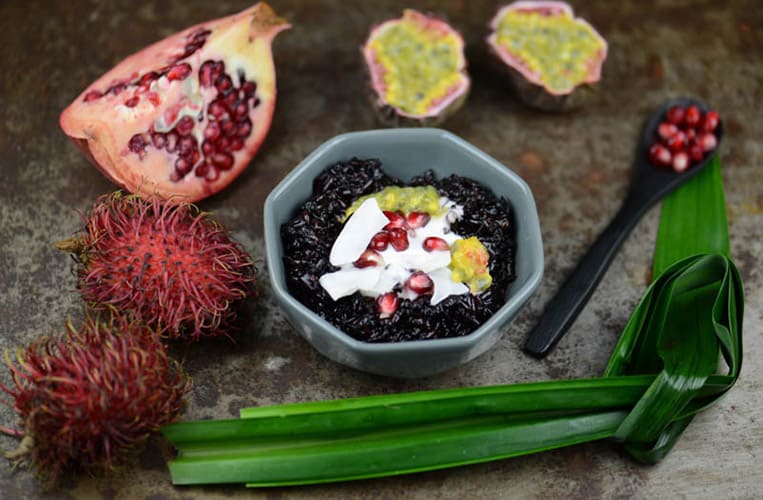Schwarzer Klebreis-Pudding – Dessert aus Indonesien