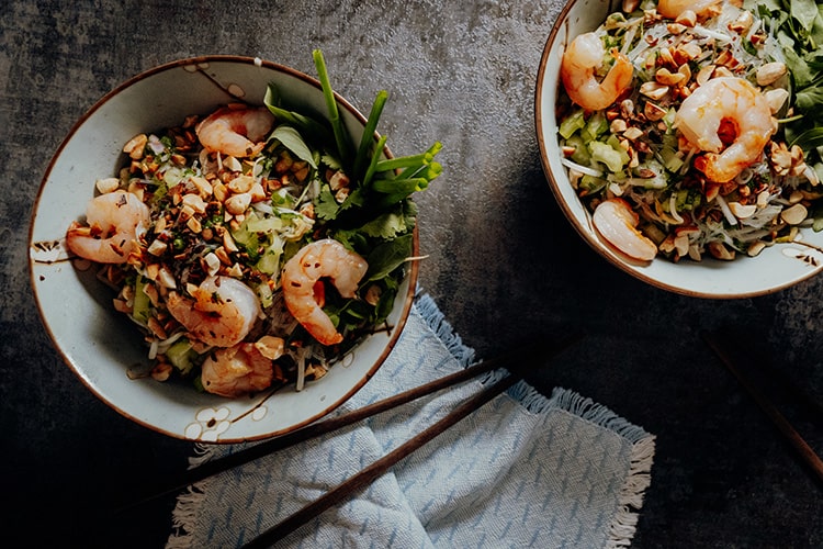 Vietnamesischer Glasnudelsalat mit Garnelen - Rezept