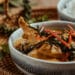 Rotes Thai Curry mit Hähnchen