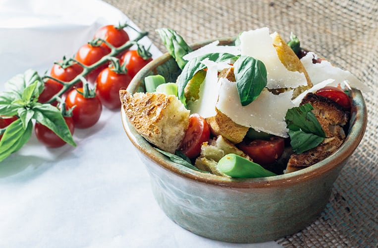 Toskanischer Brotsalat