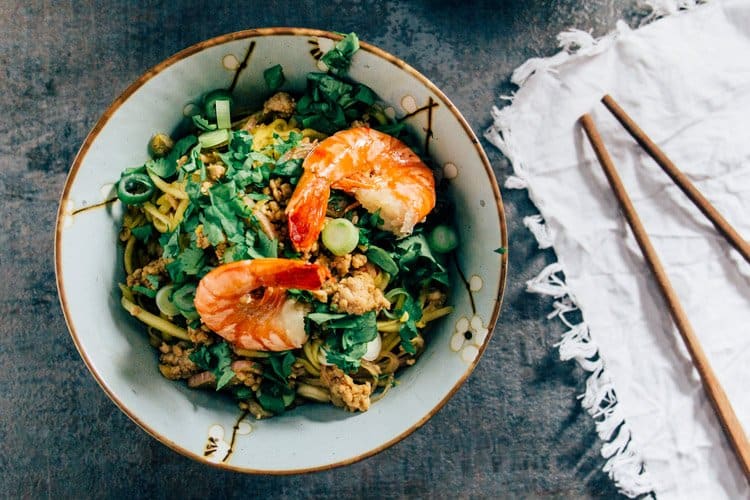 Grüner Mangosalat aus Thailand