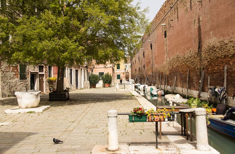 Das Arsenal in Venedig ist das Gelände der italienischen Marine.