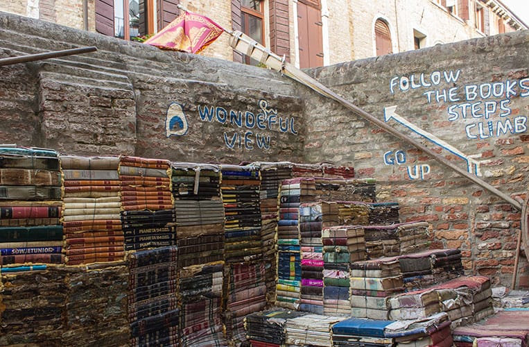Die Libreria Acqua Alta