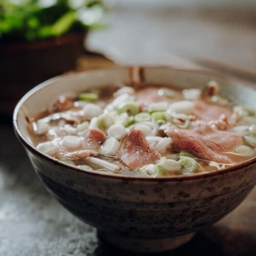 Pho Bo Saigon – Vietnamesische Nudelsuppe mit Rindfleisch