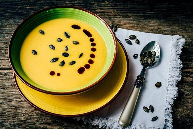 Steirische Kürbiscremesuppe – ein herbstliches Rezept | Reisehappen