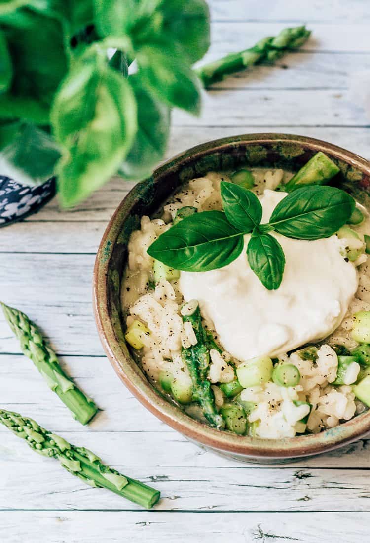 Risotto mit grünem Spargel und Burrata – Rezept aus Italien | Reisehappen