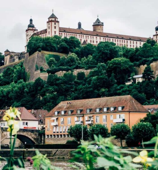 Würzburg – Geknickte im Kipf und die schönste Nebensache der Welt