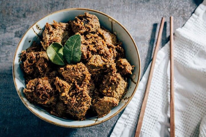 Würziges Beef Rendang Curry aus Indonesien | Reisehappen