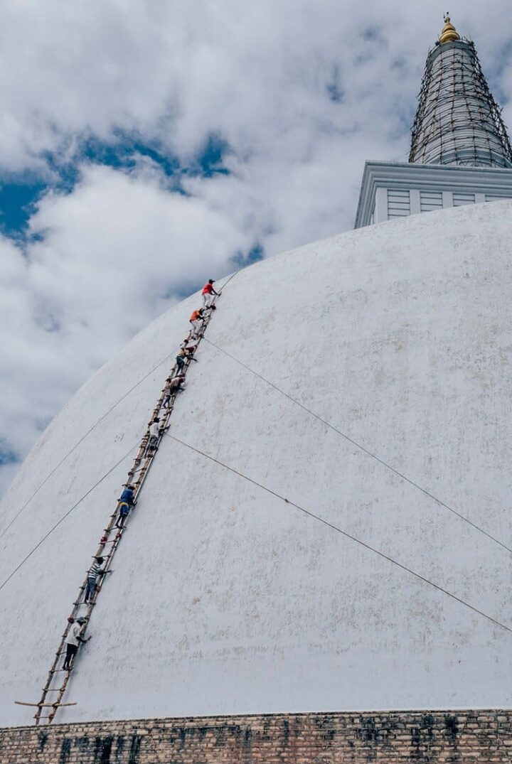 Anuradhapura die schönsten Sehenswürdigkeiten in der Heiligen Stadt