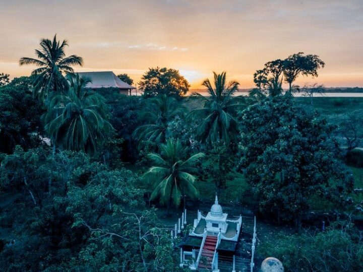 Der Felsentempel Isurumuniya