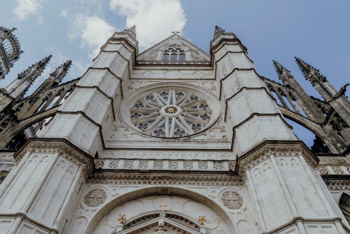 Die Kathedrale Sainte-Croix