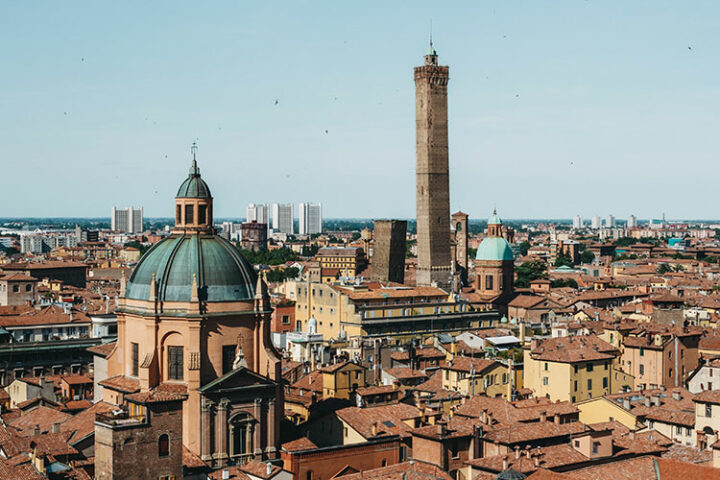 Blick über die Dächer von Bologna
