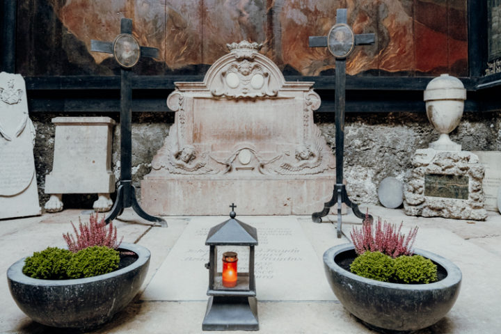 Der Petersfriedhof Salzburg