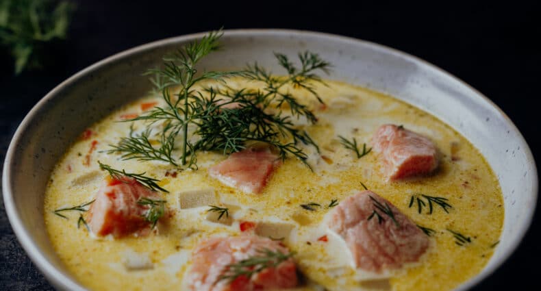 Lohikeitto – Finnische Lachssuppe