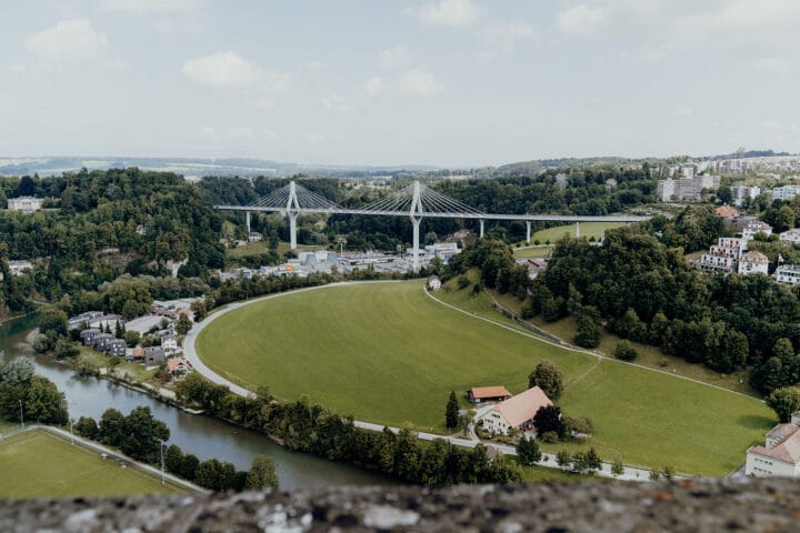 Die Poya-Brücke in Fribourg