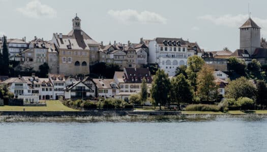 Murten – Sehenswürdigkeiten & Tipps für das charmante « Stedtli » am Murtensee