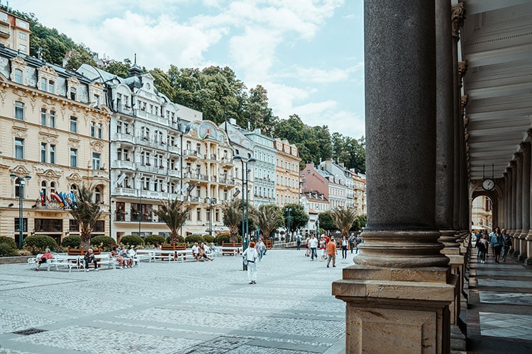 Die Mühlbrunnenkolonnade in Karlovy Vary