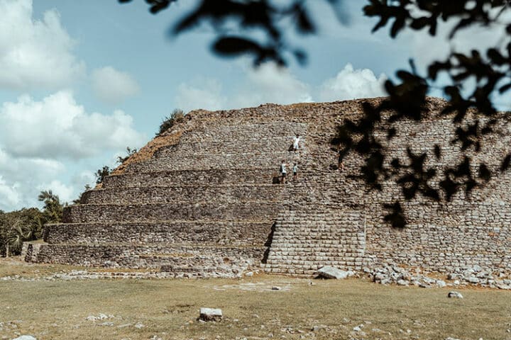 Pirámide Kinich Kakmó, Izamal, Yucatan