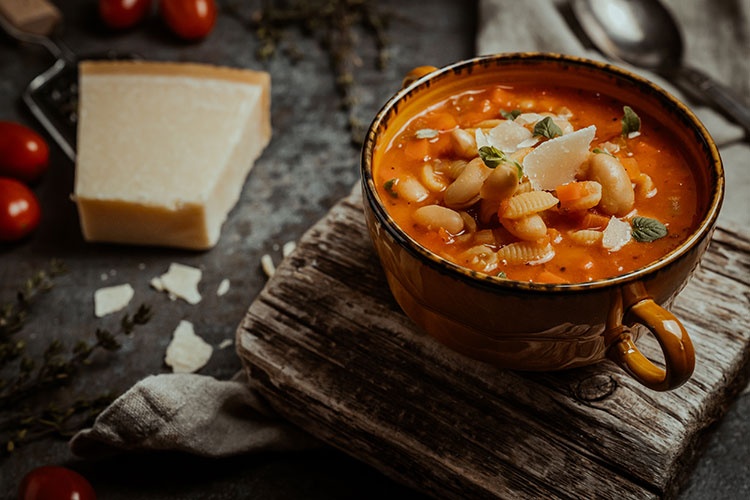 pasta e fagioli rezept für italienische nudelsuppe mit bohnen