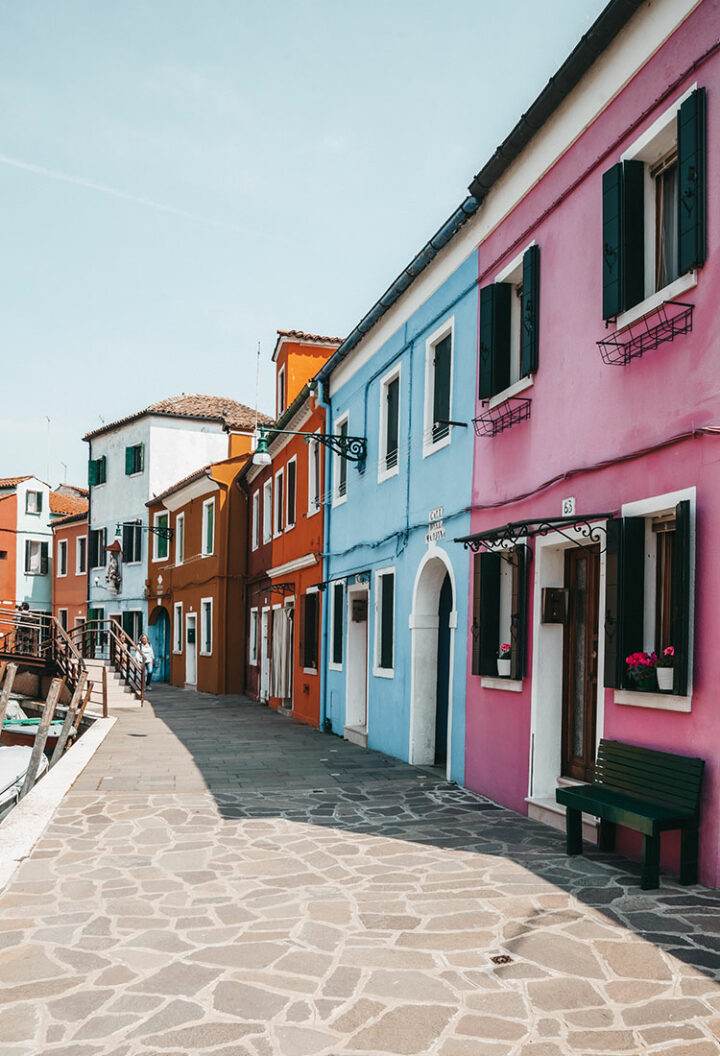 Die bezaubernden bunten Häuser auf Burano, Venedig