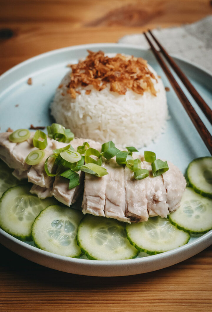 Klassischer Hainanese Chicken Rice – Das Originalrezept aus Singapur