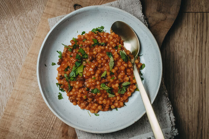 Fregola sarda al pomodoro – Rezept aus Sardinien