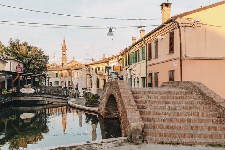 Altstadt Comacchio, Emilia-Romagna, Italien
