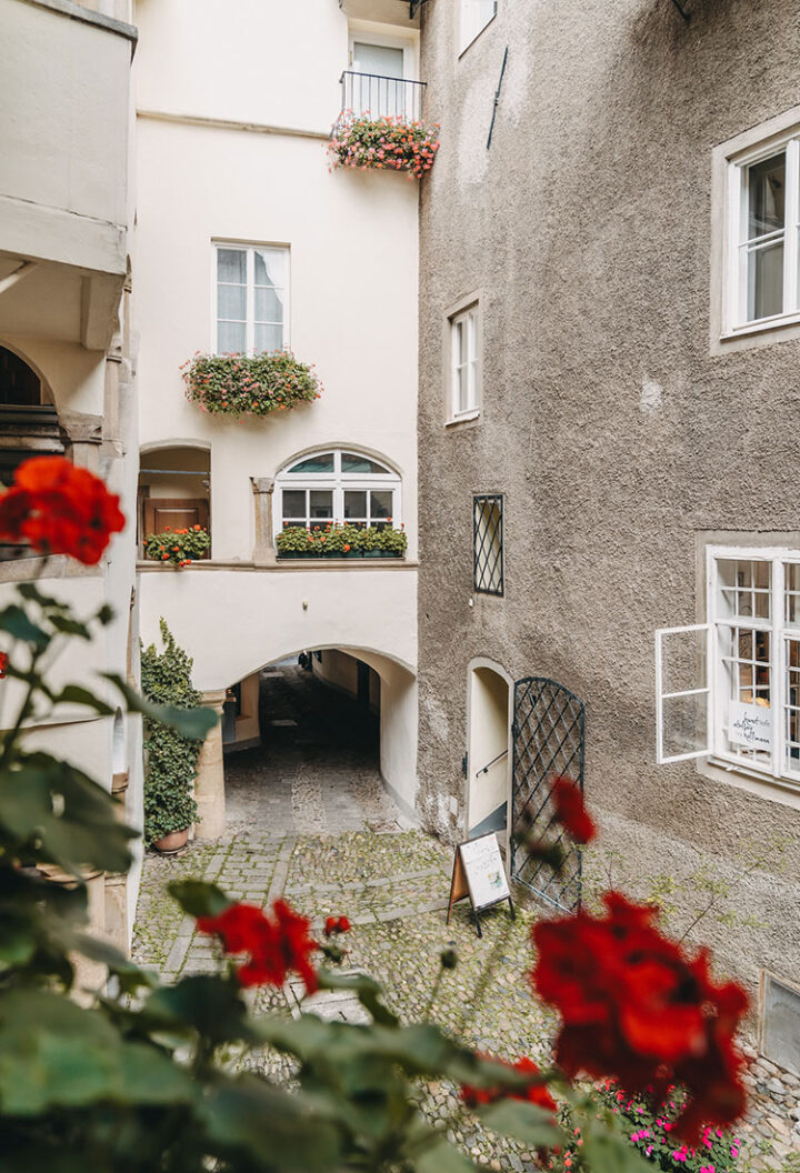 Hof des Deutschen Ritterordens, Graz