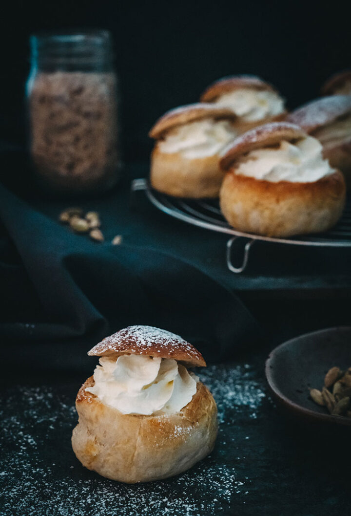 Rezept für traditionelle schwedische Semlor