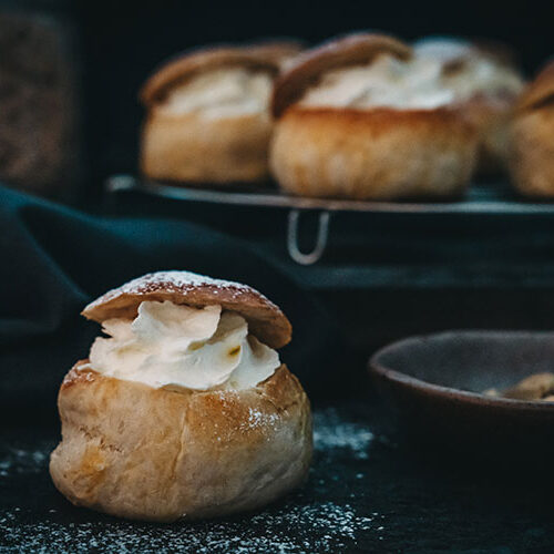Rezept für traditionelle schwedische Semlor