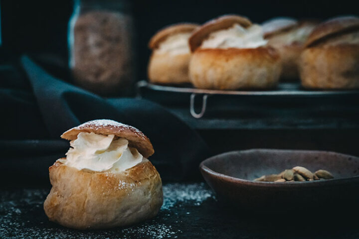 Rezept für traditionelle schwedische Semlor