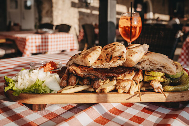 Restoran Labirint, Mostar, Bosnien und Herzegowina